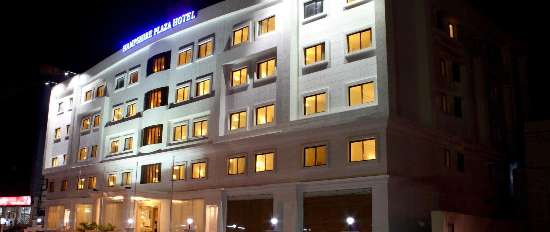 Hampshire Plaza Otel Haydarabad Dış mekan fotoğraf