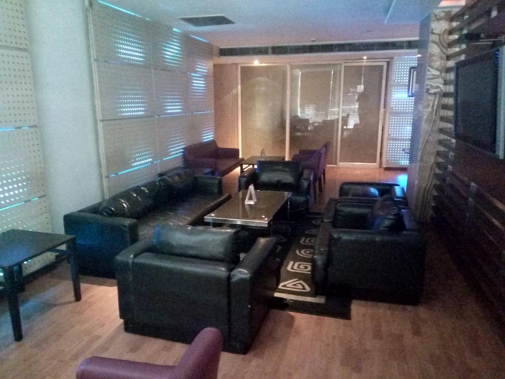Hampshire Plaza Otel Haydarabad Dış mekan fotoğraf