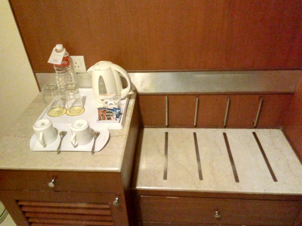 Hampshire Plaza Otel Haydarabad Dış mekan fotoğraf