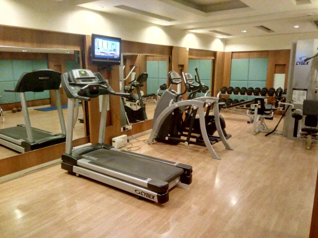 Hampshire Plaza Otel Haydarabad Dış mekan fotoğraf