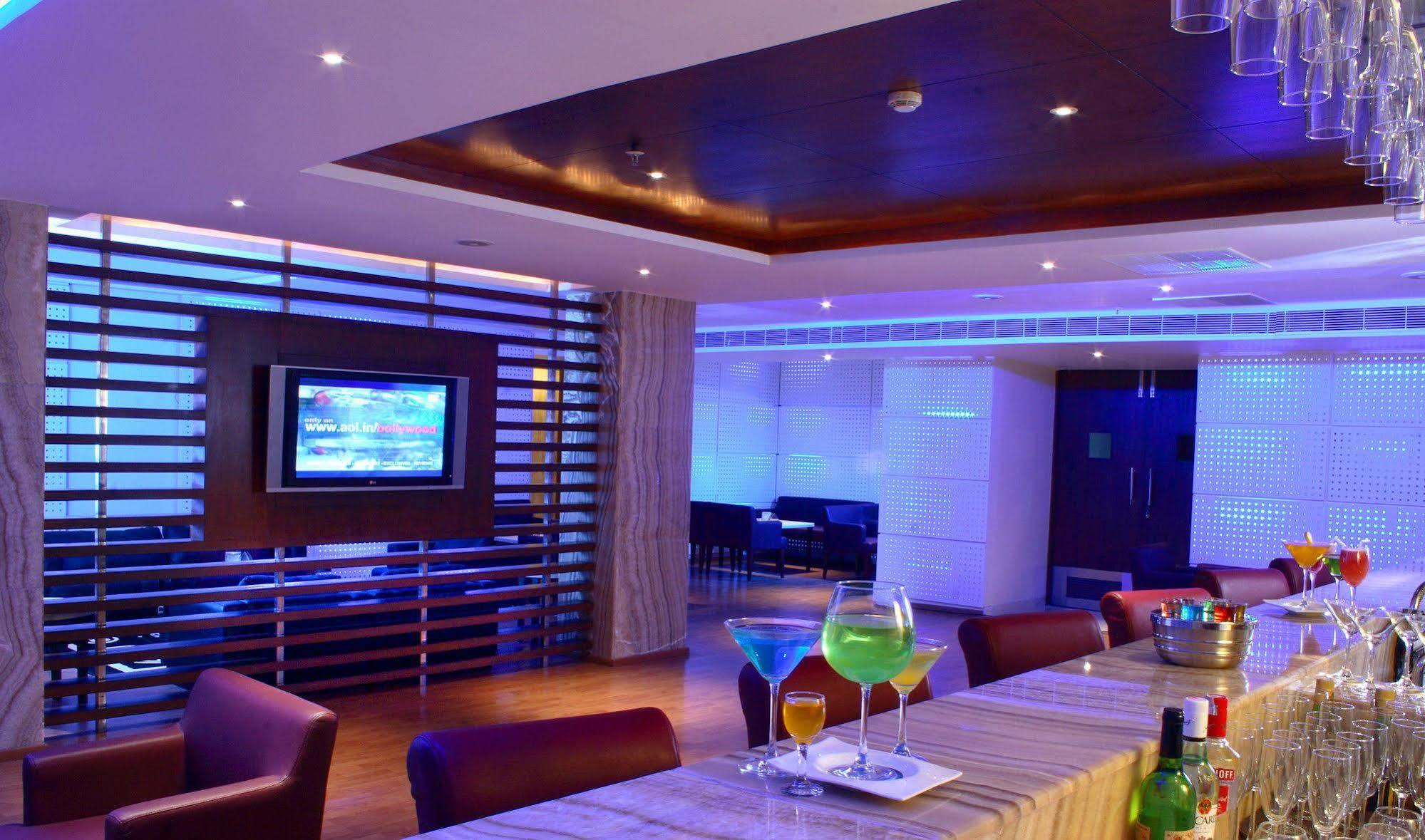 Hampshire Plaza Otel Haydarabad Dış mekan fotoğraf